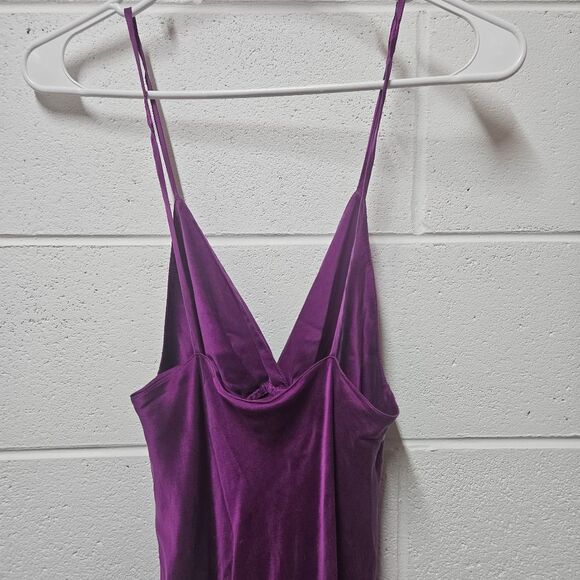 Lasoie 100% Silk Night Gown Size Small - Picture 3 of 5